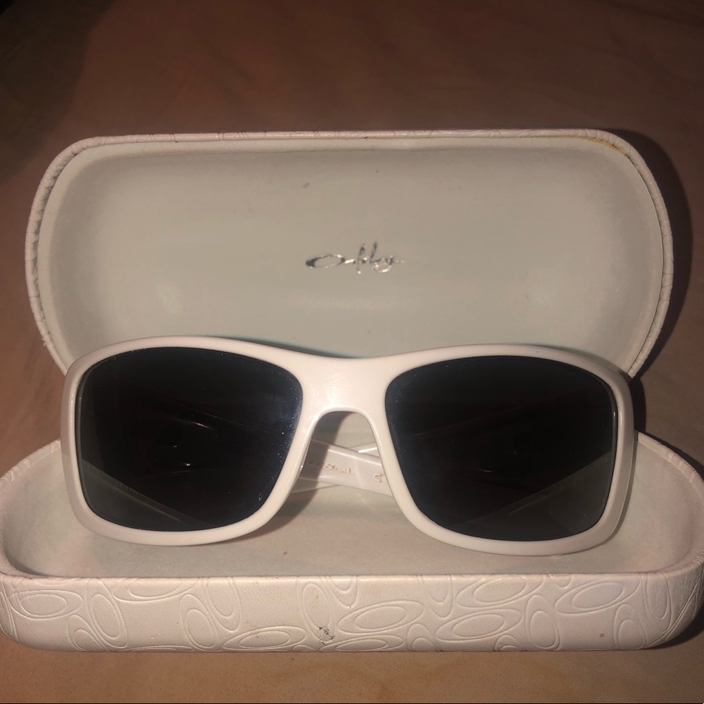 Oakley Hijinx sunglasses